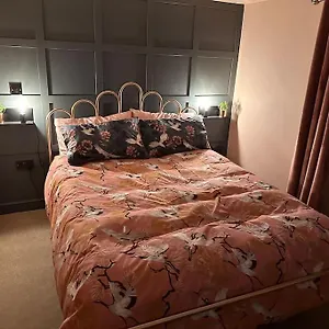 Luxury 2 Bed In The Centre Of Melbourne Melbourne (Derbyshire)